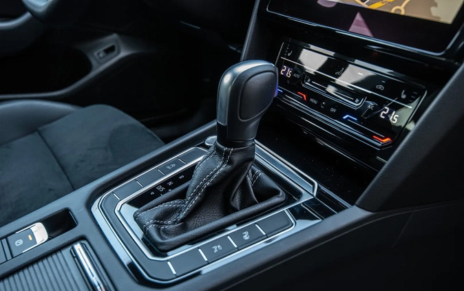 Volkswagen Arteon cena 184900 przebieg: 7500, rok produkcji 2023 z Zagórów małe 742